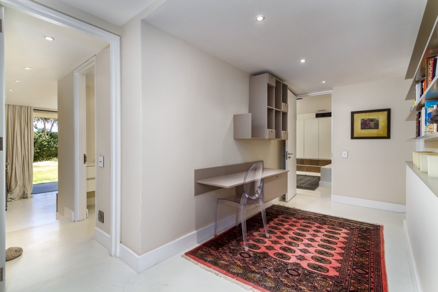 4 Bedroom Property for Sale in Camps Bay Western Cape